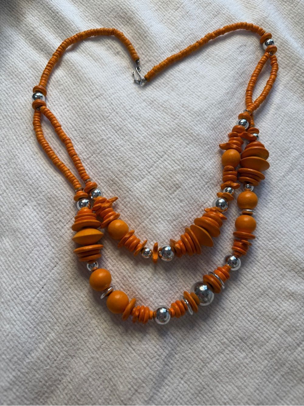 Vintage Mod 1960s Orange Wood Bead Necklace